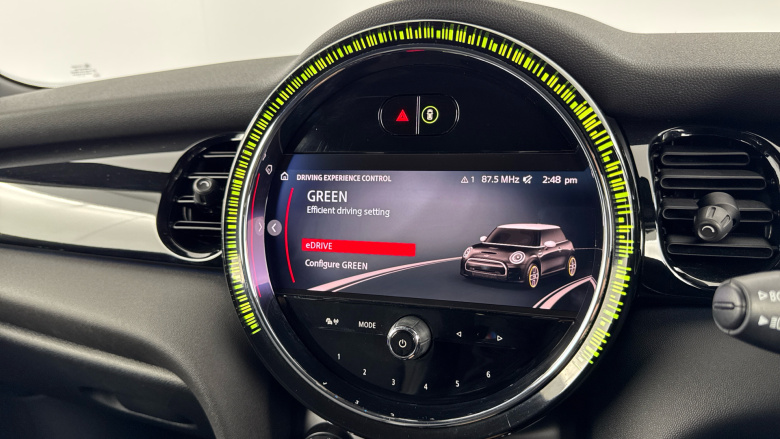 MINI Hatchback 135kW Cooper S Level 2 33kWh 3dr Auto Electric Hatchback